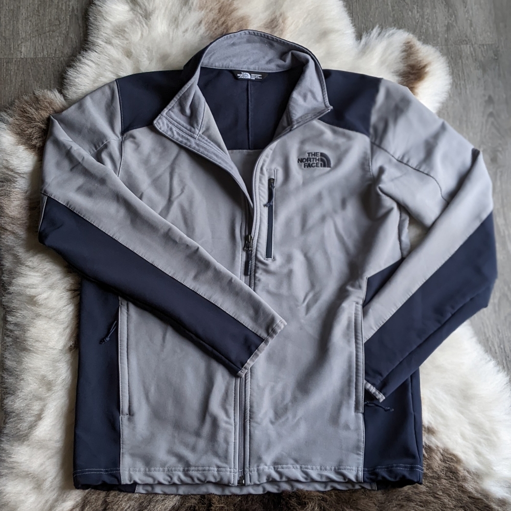The North Face Men's Windbreaker Jacket